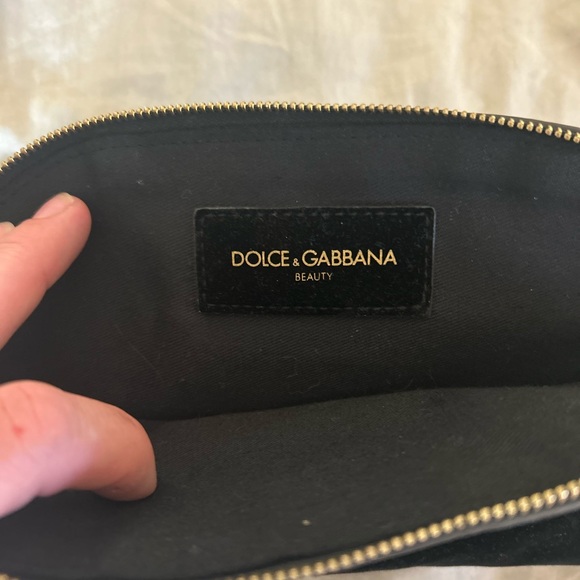 Dolce & Gabbana Velvet Makeup Case - Picture 2 of 6